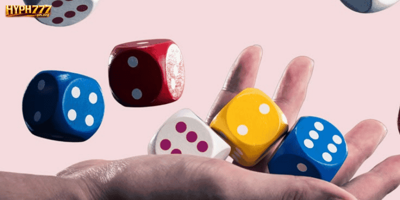 Traditional Dice Games (Sic Bo)